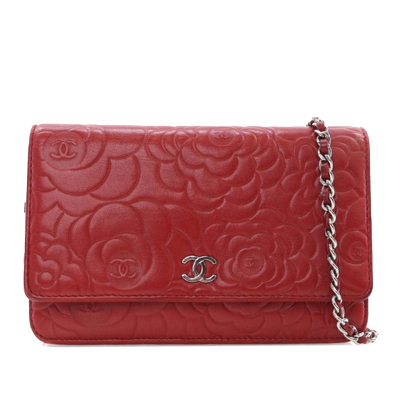 Pre-Loved Chanel Embossed Lambskin Camellia Wallet On Chain - Picture 1 of 12